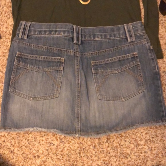 Old Navy Jean Skirt - Picture 4 of 4